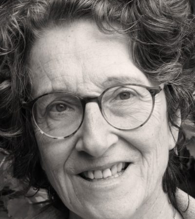 Julia Otxoa 2022 copia