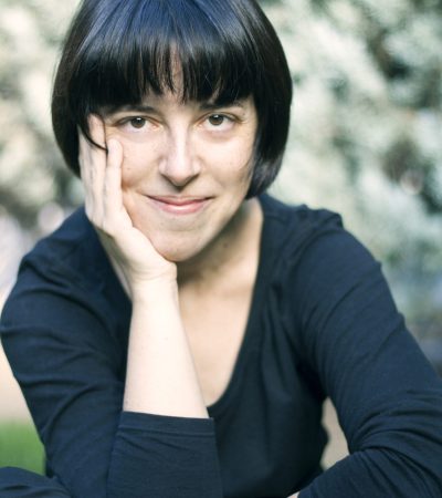 Pilar Adón